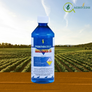CHALLENGER 25 Cypermethrin 25 percent EC insecticide bottle for bollworm and fruit borer control